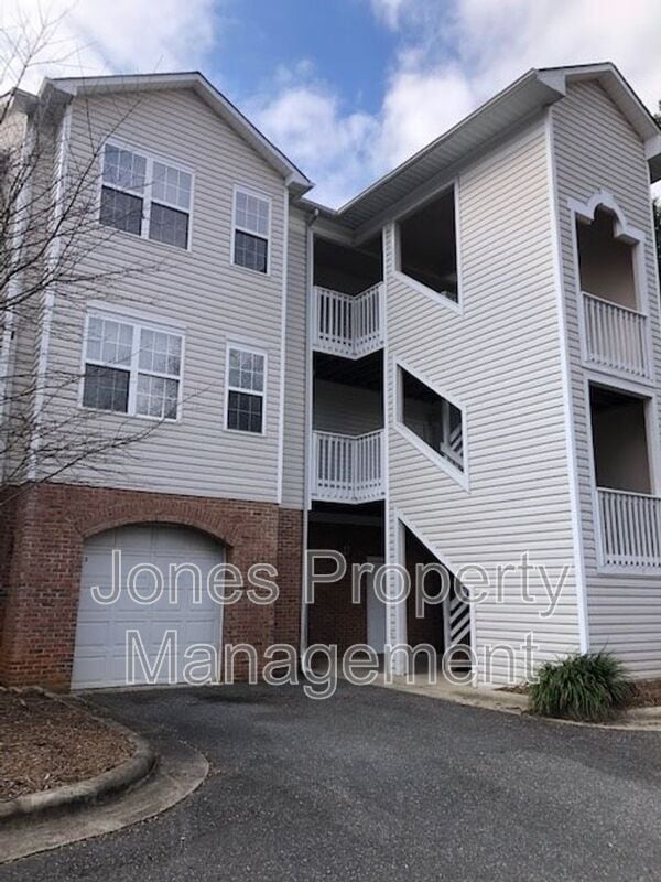 Photo - 1526 Union Rd