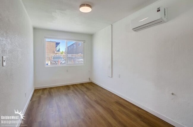 Photo - Beautifully Renovated 1Bdm 1Ba Apartment i...