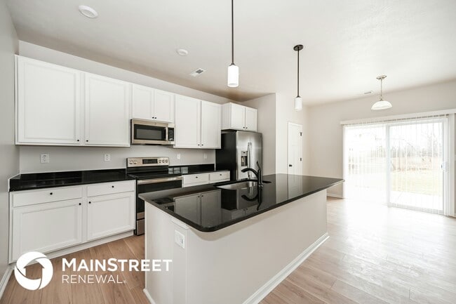 Photo - 17924 Cloverfield Wy