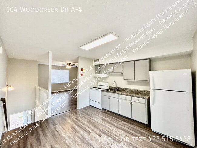 104 Woodcreek Rd