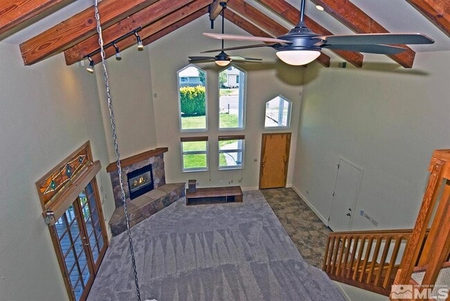 Photo - 1588 Mono Ave