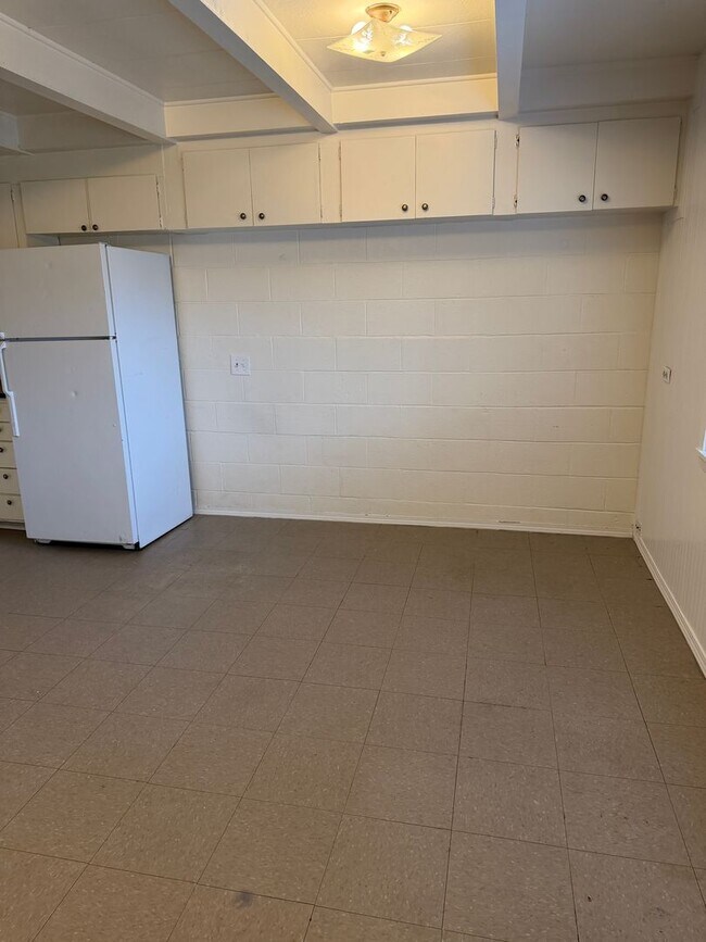 Photo - 8580 Lybbert Dr NE Unidad 1