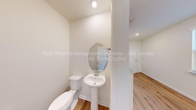 Photo - 7675 Merchants Way