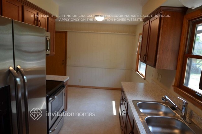 Photo - 8532 Thomas Ave S