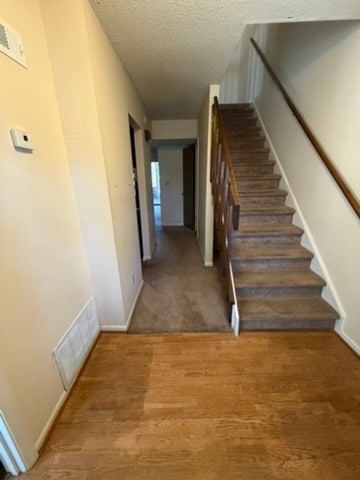 Building Photo - 405 Fairview Rd