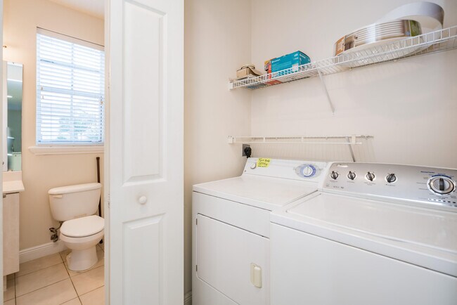 Photo - 108 E Indian Crossing Cir