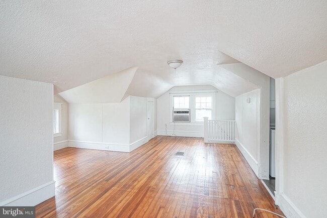 Photo - 316 9TH Ave