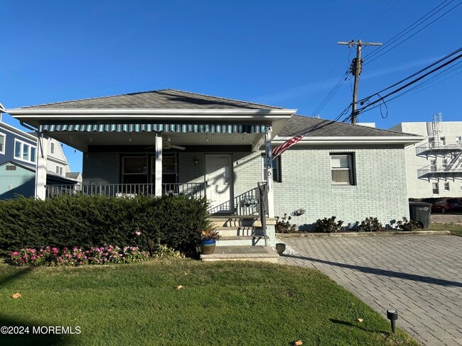 Photo - 206 Beach Ave Casa