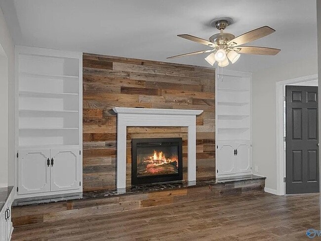 Photo - 2102 Chadburn Dr SW