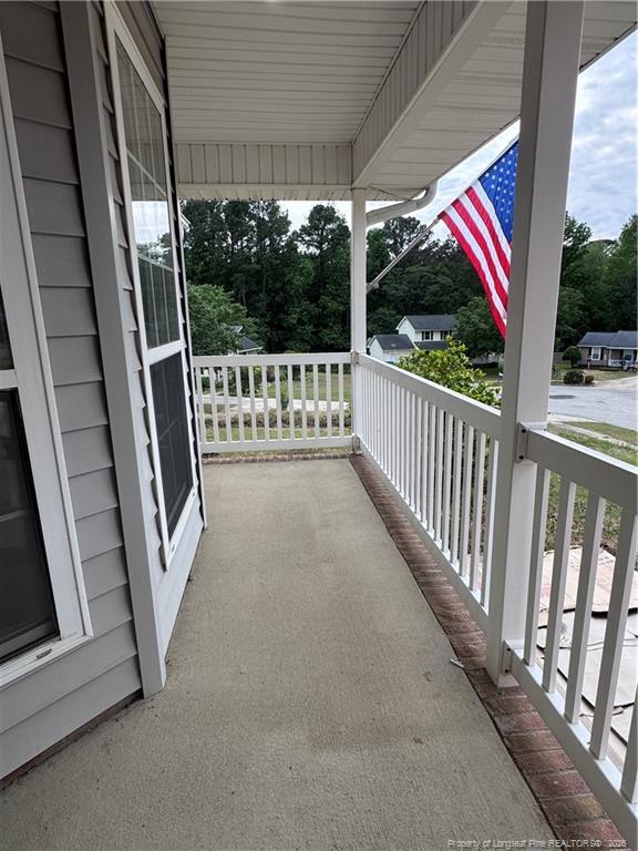 Photo - 1535 Londonderry Pl