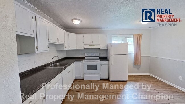 Photo - 3 BD/2 BA Home w/Attached Garage on Large Corner Lot w/Fenced Backyard