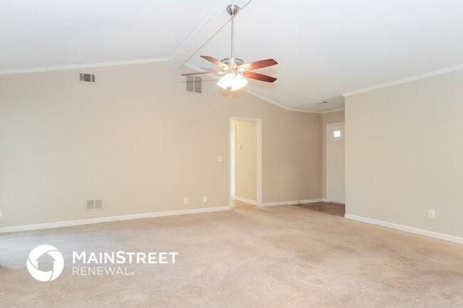 Photo - 1877 Brandy Ln SE