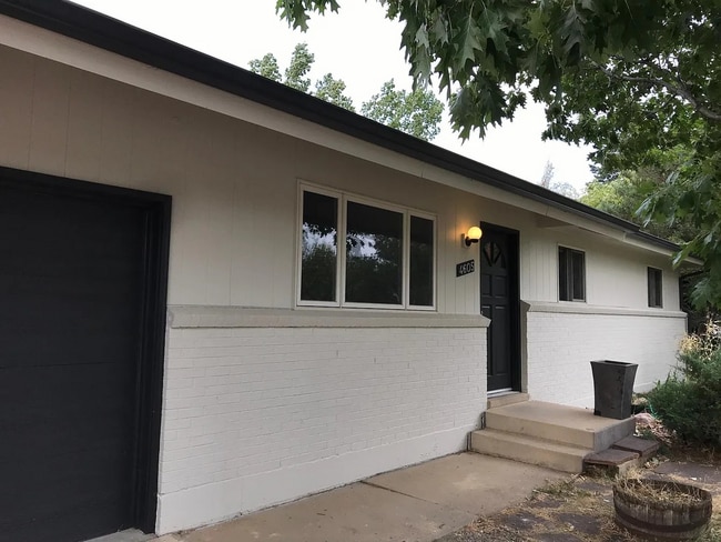 Photo - South Boulder Gem: 3 Bed, 2 Bath with Stunning Flatiron Views & Hardwood Flooring throughout!