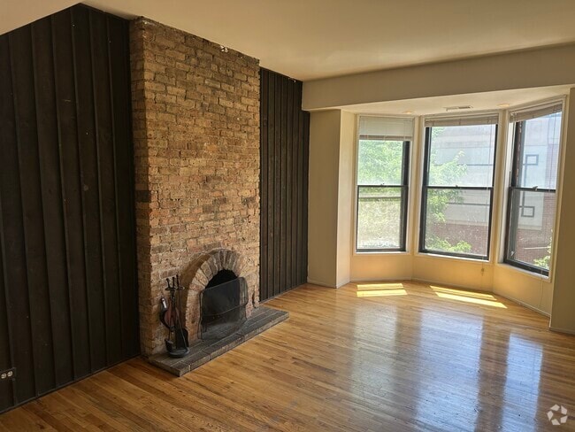 Building Photo - 606 W Surf St Unit 2900-604-3 Rental