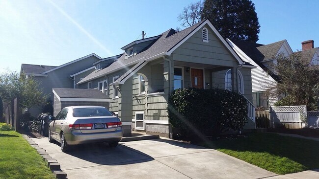 Photo - Large Classic Campus Home