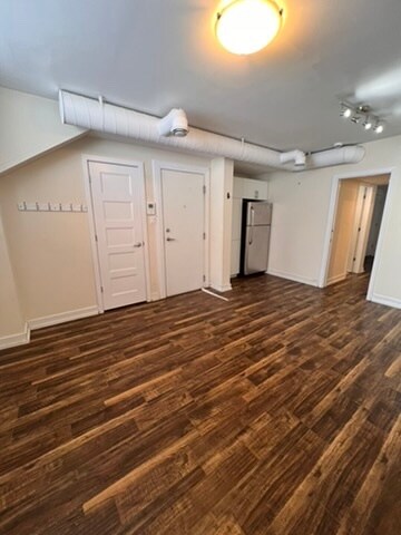 Photo - 144 Barrette St