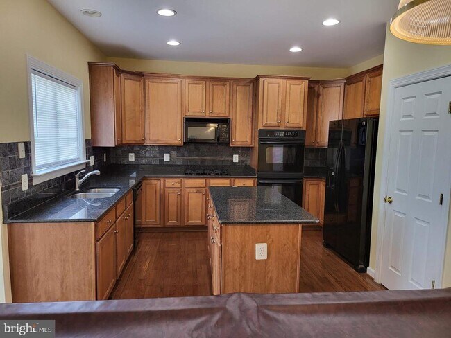 Photo - 6161 Popes Creek Pl