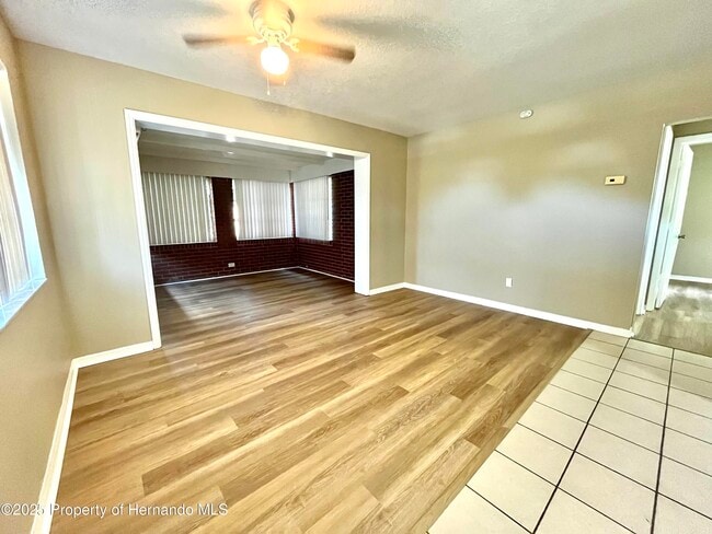 Photo - 1032 Marlow Ave