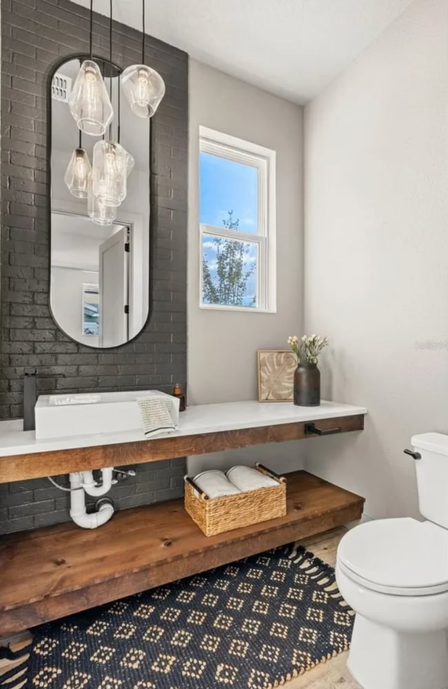 Photo - 726 Ellwood Ave