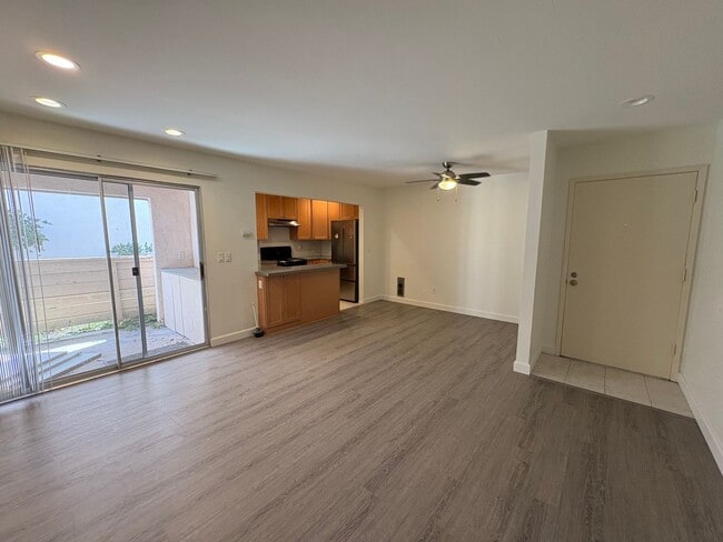 Photo - ***$500 move-in special***Must See Clairemont Condo!