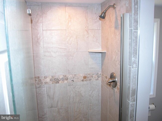 Photo - 14835 Clear Spring Rd