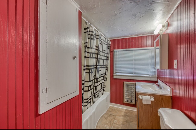 Photo - 1609 E Fairview Ave