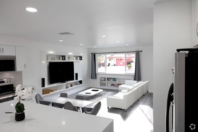 Building Photo - 53130 Avenida Mendoza Rental