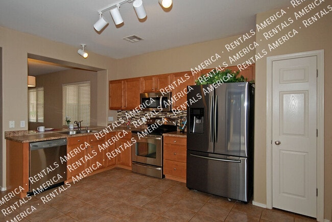 Photo - 2010 S Falcon Dr