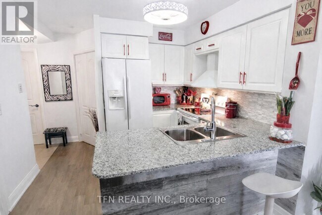 Photo - 30 N Park Rd Unité 807