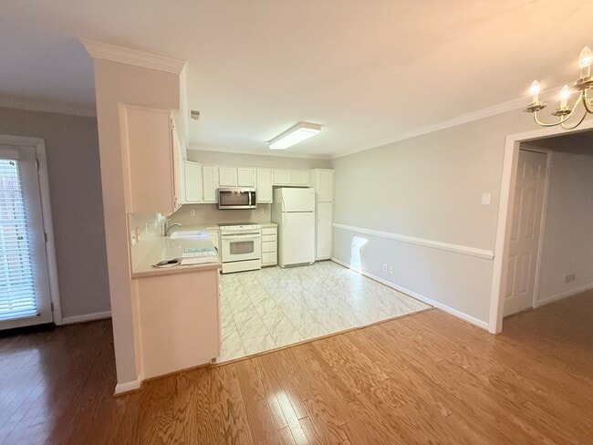 Photo - One Level 2 Bedroom, 2 Bath Condo in SW City