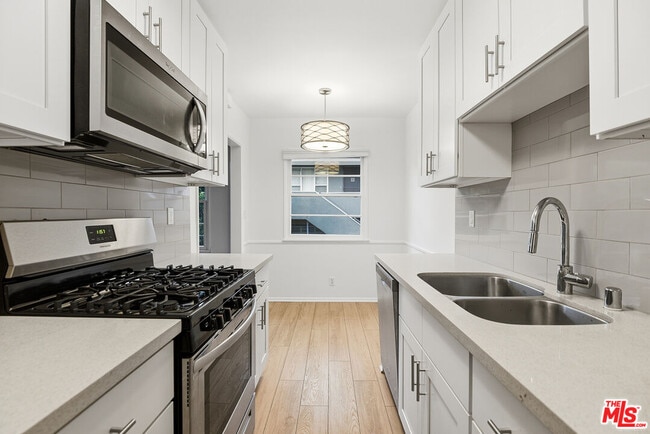 Photo - 1944 S Beverly Glen Blvd Unit 6