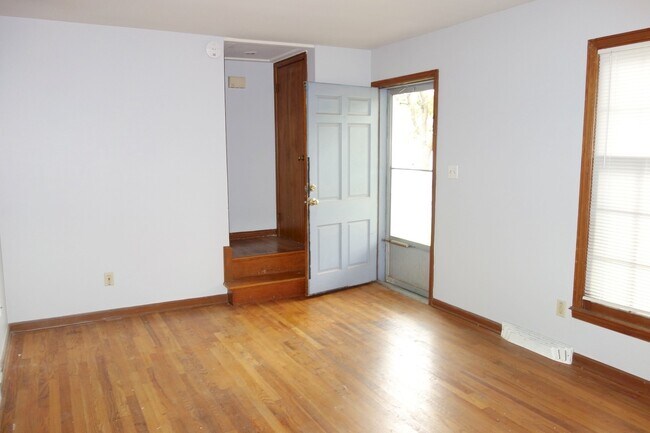 Photo - Floyd Street Duplexes Unit 6640