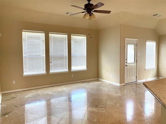 Photo - 2822 Chalet Knolls Ln