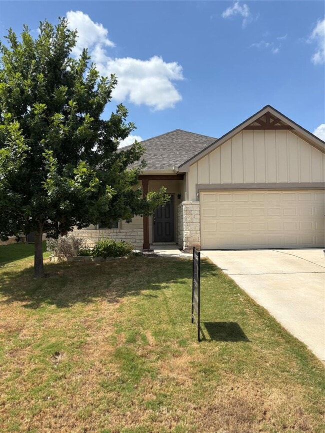 Photo - 1101 Cliffbrake Wy