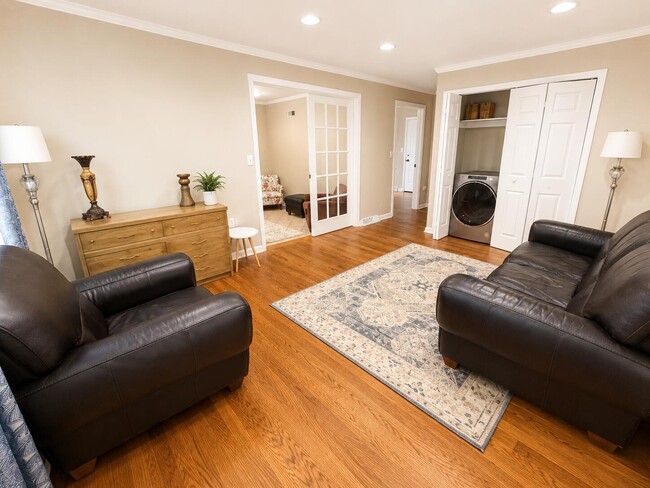 Photo - 103 N Garth Ave