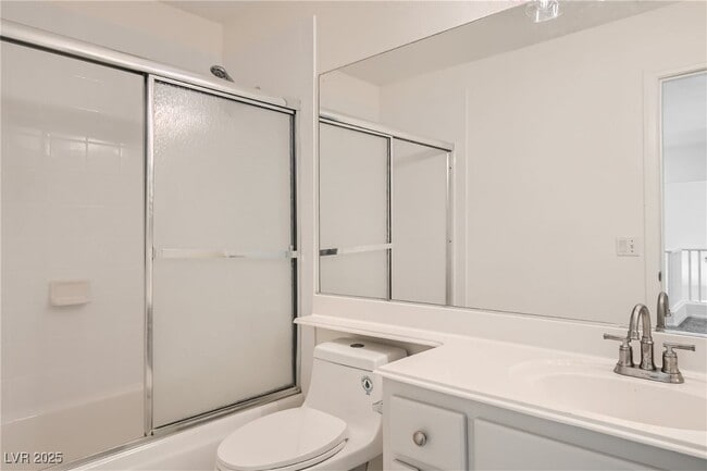 Building Photo - 3900 Triora St Rental