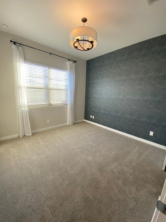 Photo - 5860 S Delaware St