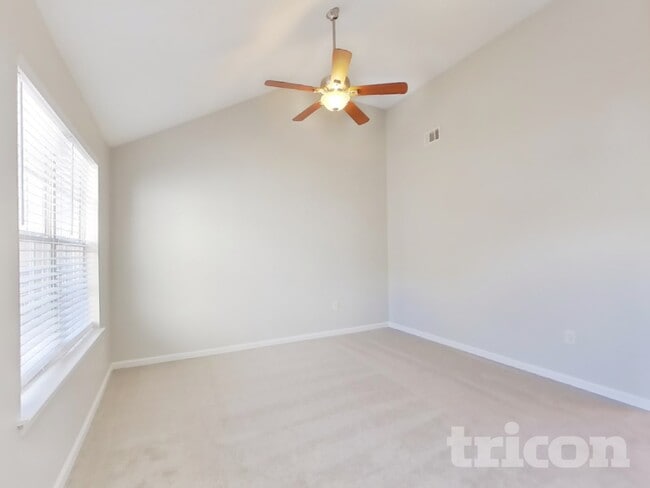 Photo - 6030 Crooked Creek Dr.