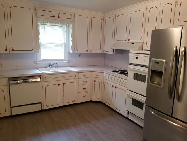 Photo - a charming 3 Bed 2 Bath House