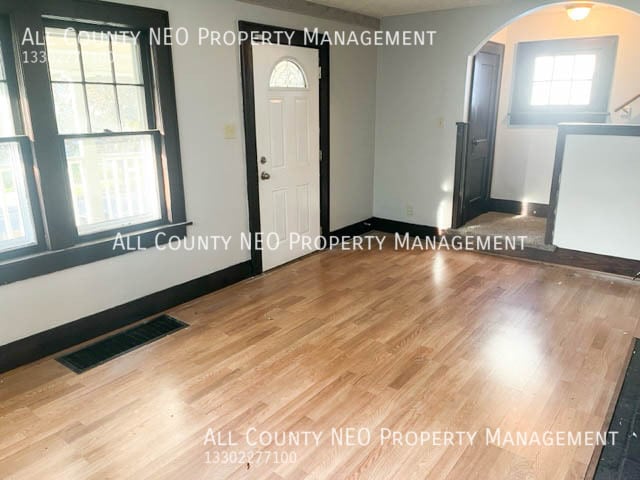 Photo - 873 Fried St