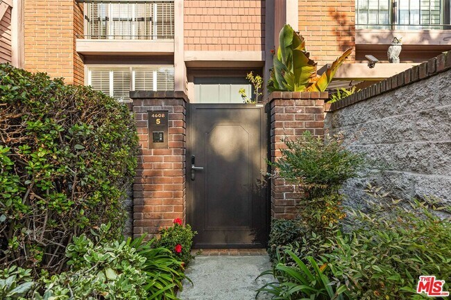 Photo - 4608 Glencoe Ave Unidad 5