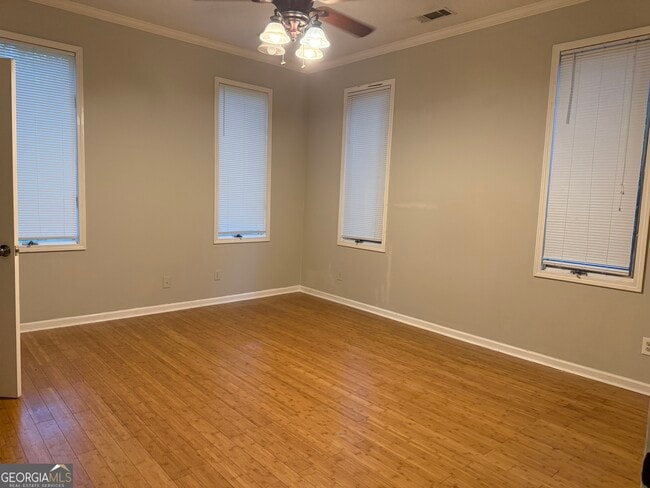 Photo - 311 Wesleyan Dr
