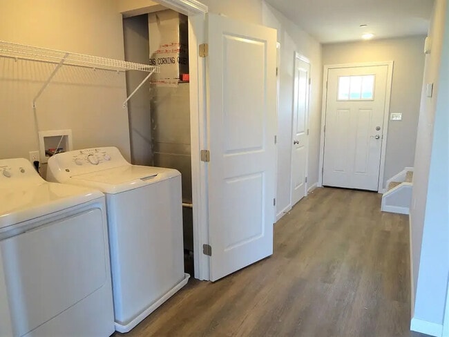 Photo - 37 Cobblestone Ct