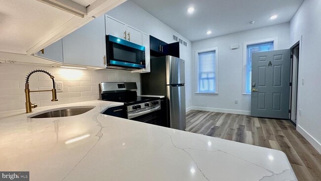 Building Photo - 4525 N Gratz St Unit A