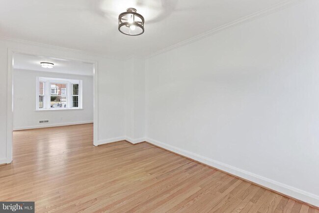 Photo - 1667 Hardwick Rd