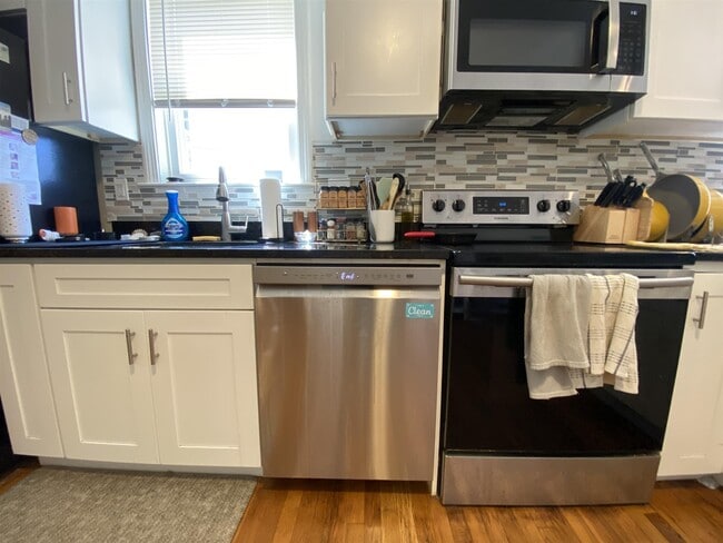 Photo - 22 Rice St Unit 1