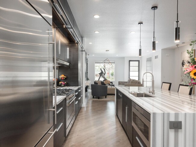 Photo - 3155 W 26th Ave