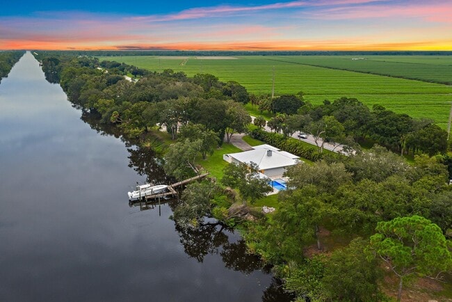 Photo - 12955 SW Kanner Hwy