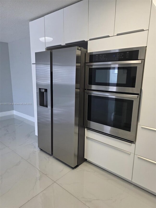 Photo - 11755 SW 18th St Unit 3FL