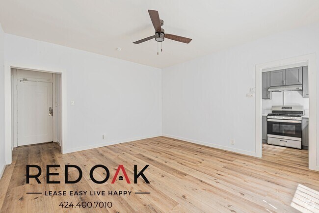 Building Photo - 960 S Oxford Ave Unit 205 Rental